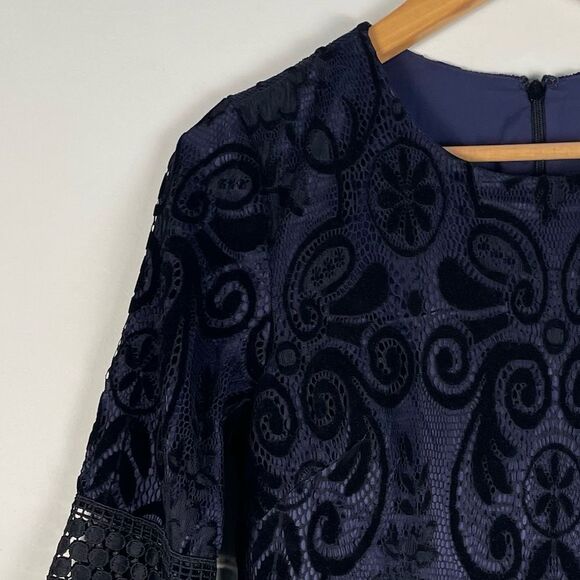 Eliza J Black Blue Burnout Velvet Lace Bell‎ Sleeve Fit and Flare Dress Size 4 - Picture 6 of 14
